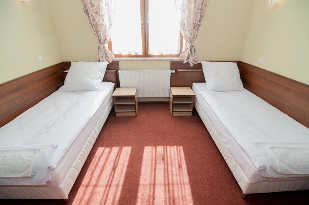 Hôtel Vera à Sulechów Chambre photo
